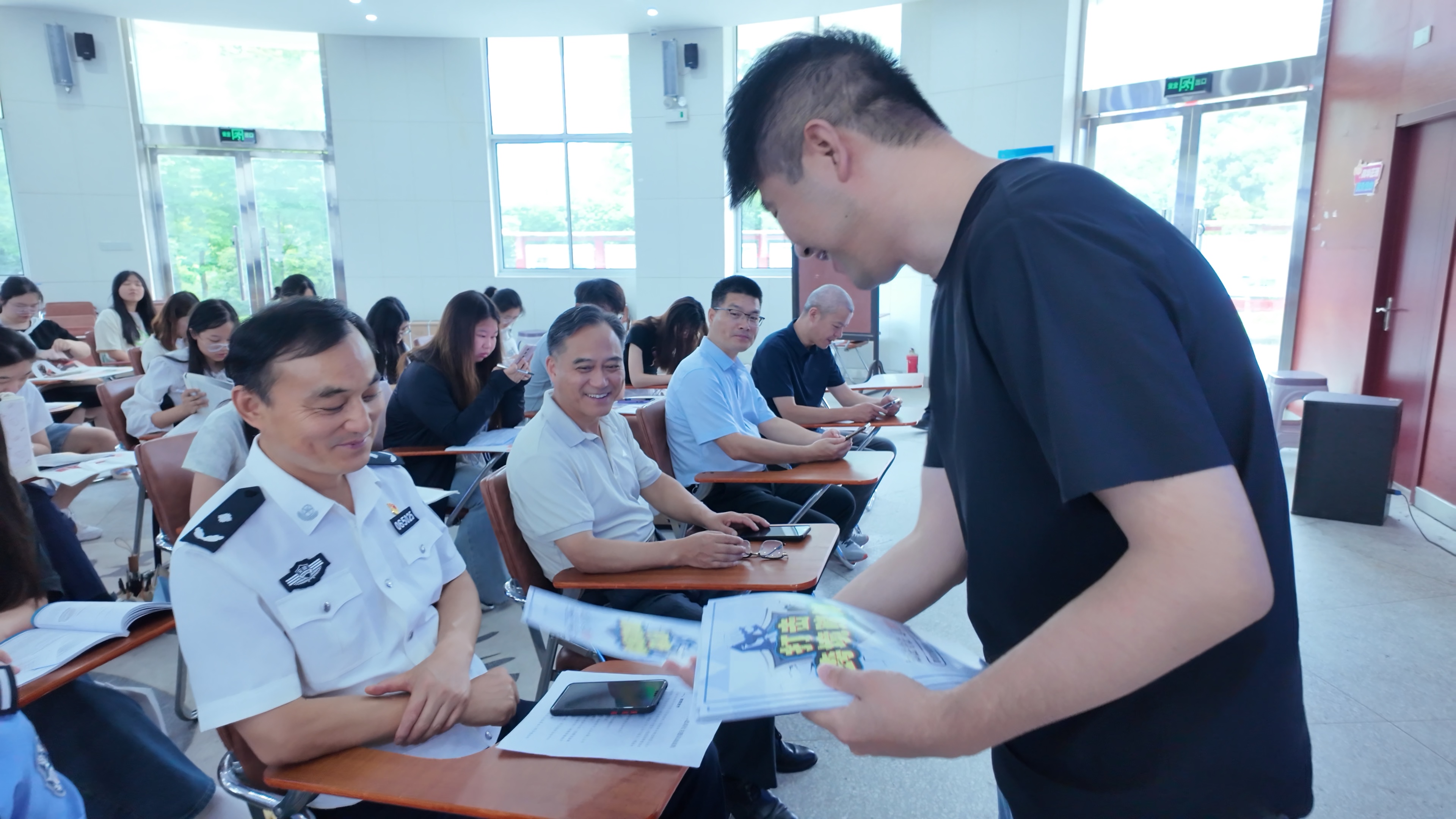 图片3.jpg