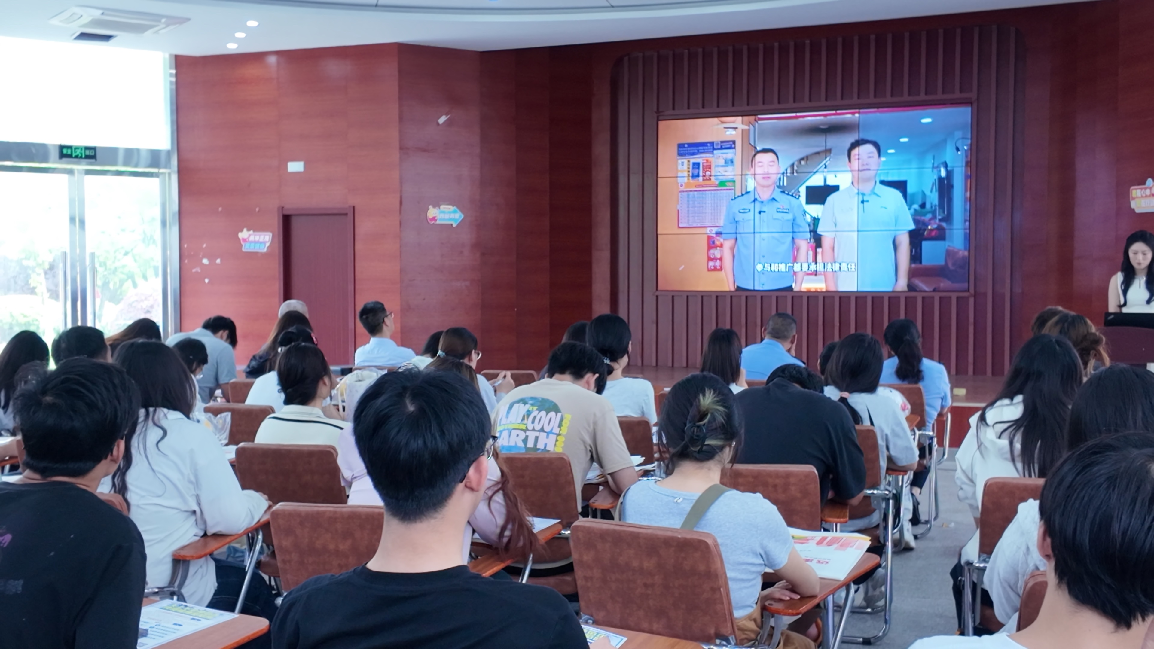 图片5.jpg