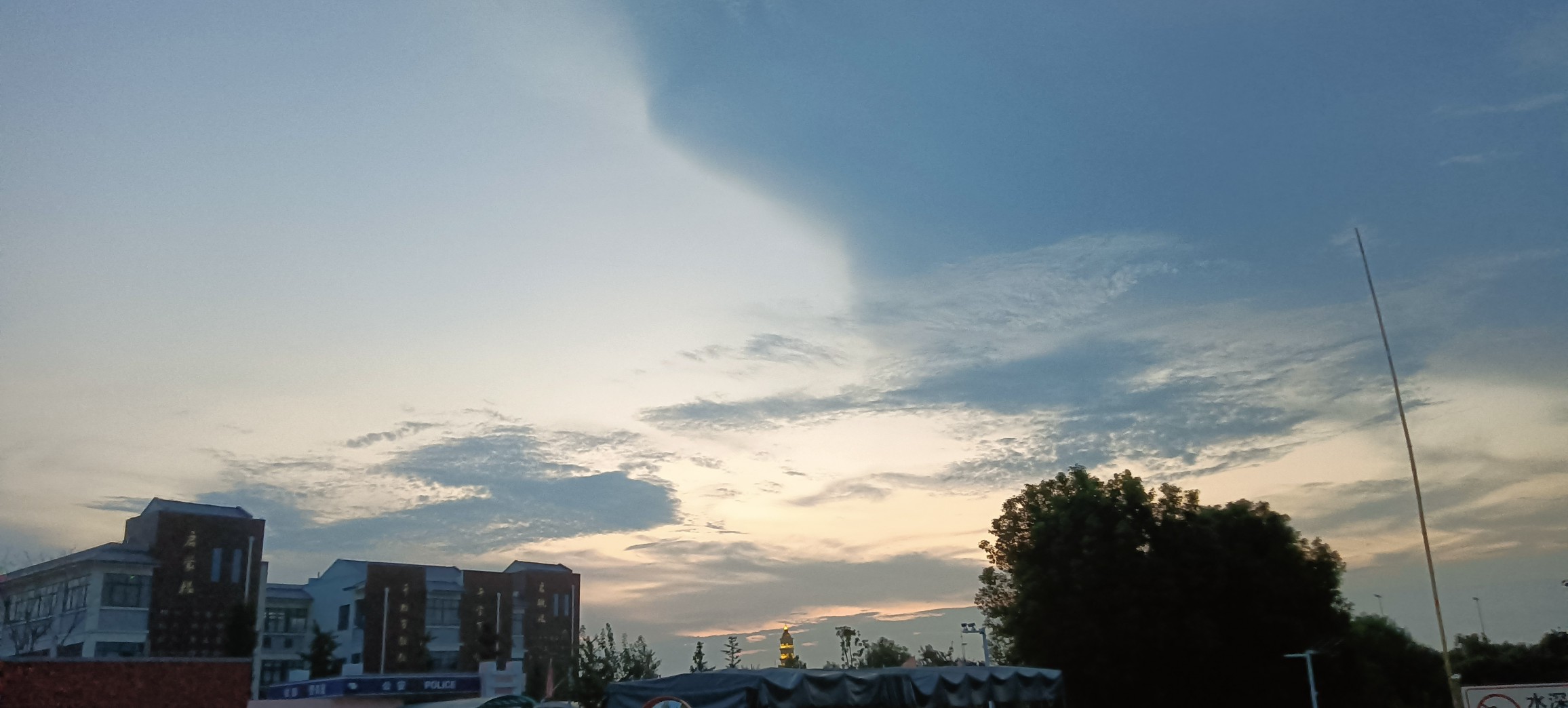 20260824202614front2_0_395921_Fusv8TSe7rJioETBTeBPSx9CDlr6.jpg