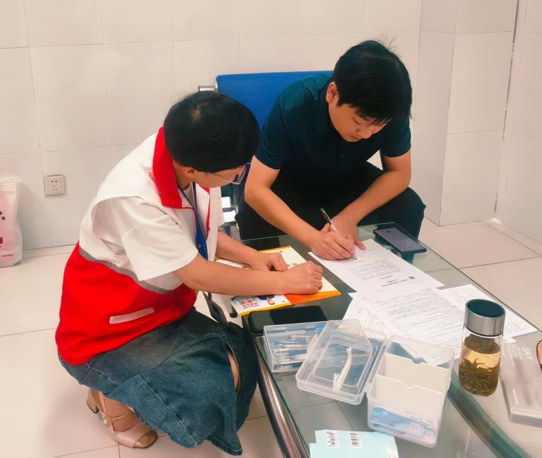 7.11 0930六中 杜满娣.jpg