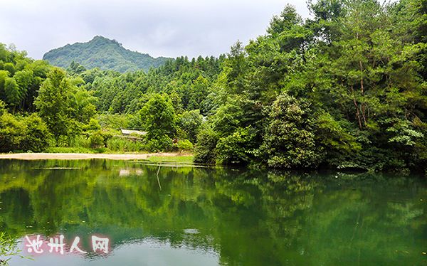 石台目连山——本版摄影群的汉服人像外拍作品