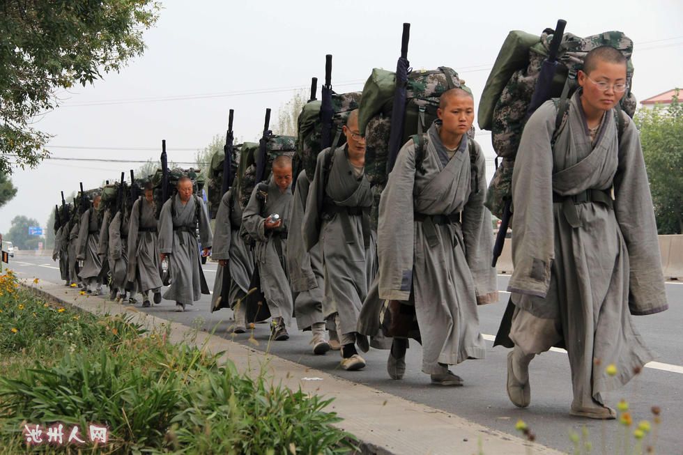 辽宁大悲寺僧尼 以清苦修行