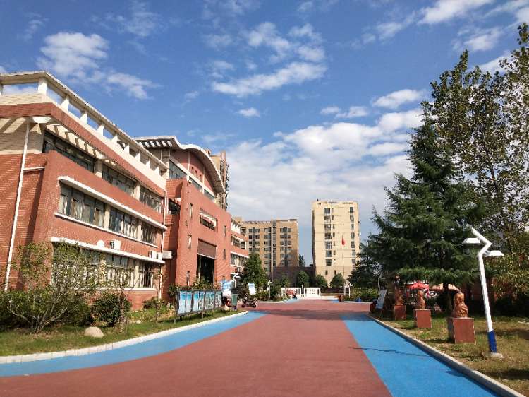 2017年池州市第十中学第七届田径运动会精彩瞬间