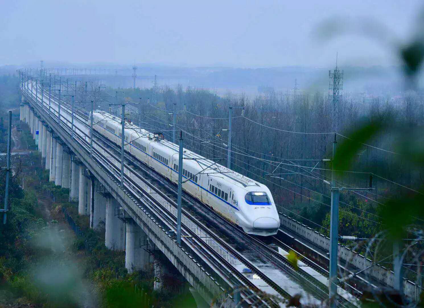 宁安高铁开通两年,池州站共接待旅客768.6万人次,日均破万