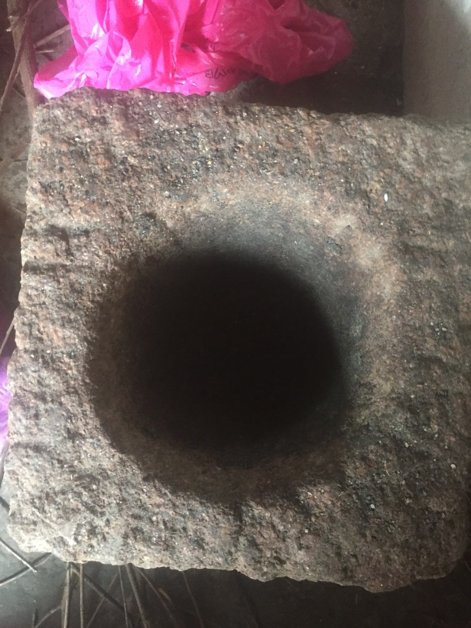 这个石轱辘是做什么用的呢