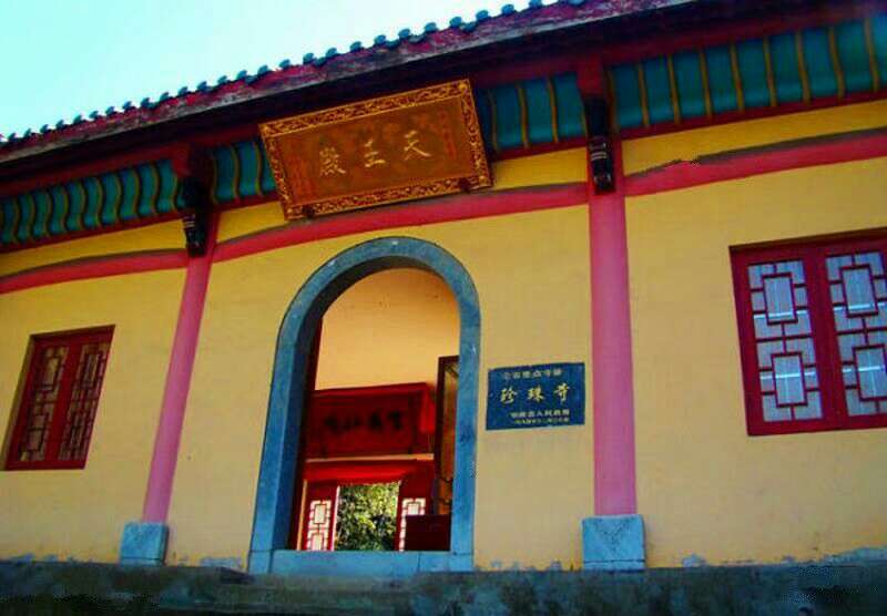 万罗山亟待政府进一步打造的山中璞玉