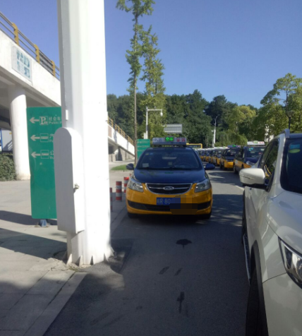 发表于 2018-8-31 14:37本帖发自手机|显示全部楼层   别的出租车都