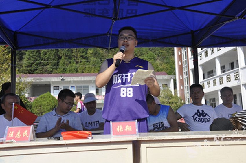 东至木塔:2019第二届"巴厘车服杯"篮球赛庆祝祖国生日