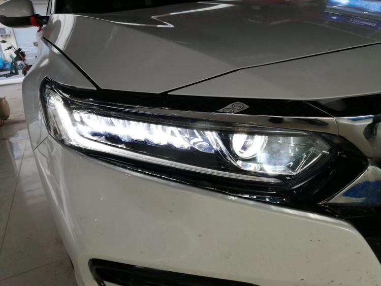 本田雅阁灯光升级