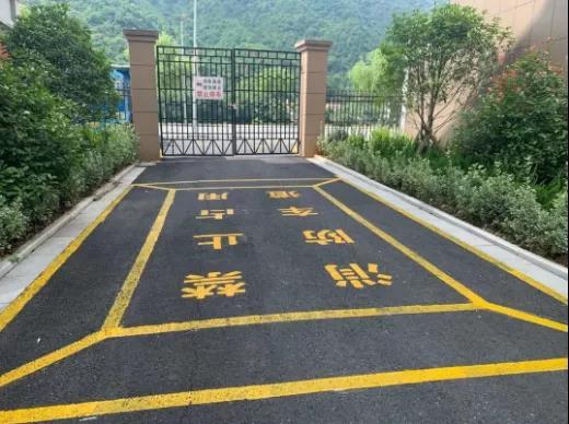 "消防车道 禁止占用"!你住的小区,划线了吗?