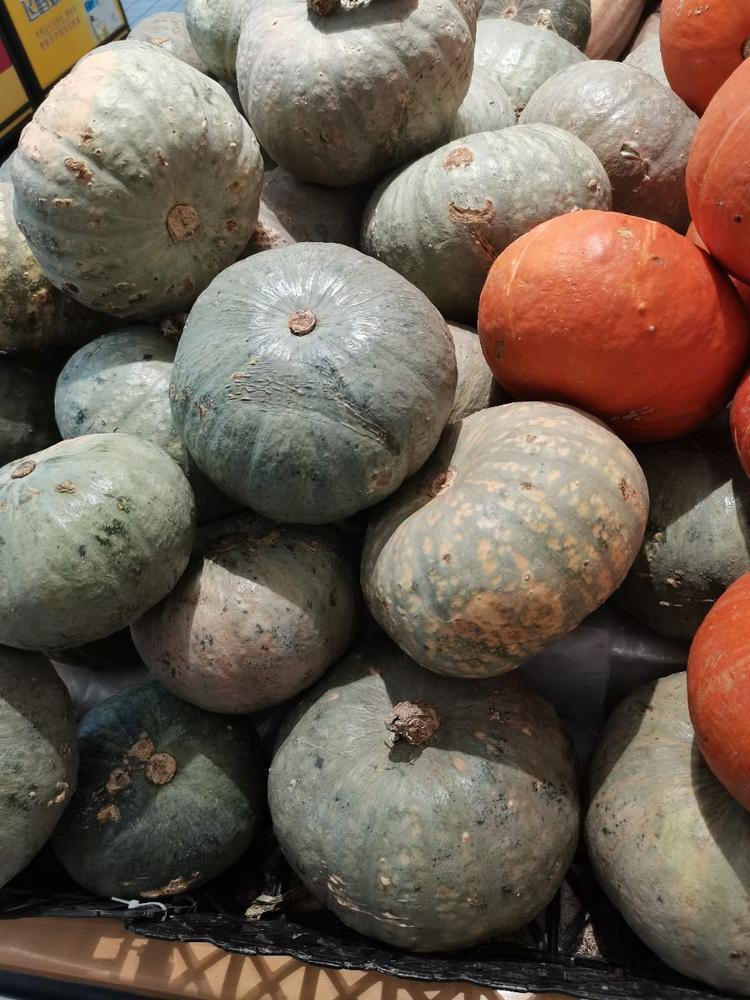 超市里红红圆圆的南瓜是什么品种?好吃么?