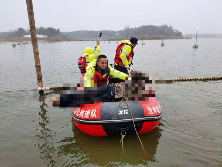 曙光救援队再次出战 成功打捞涓桥溺水者遗体