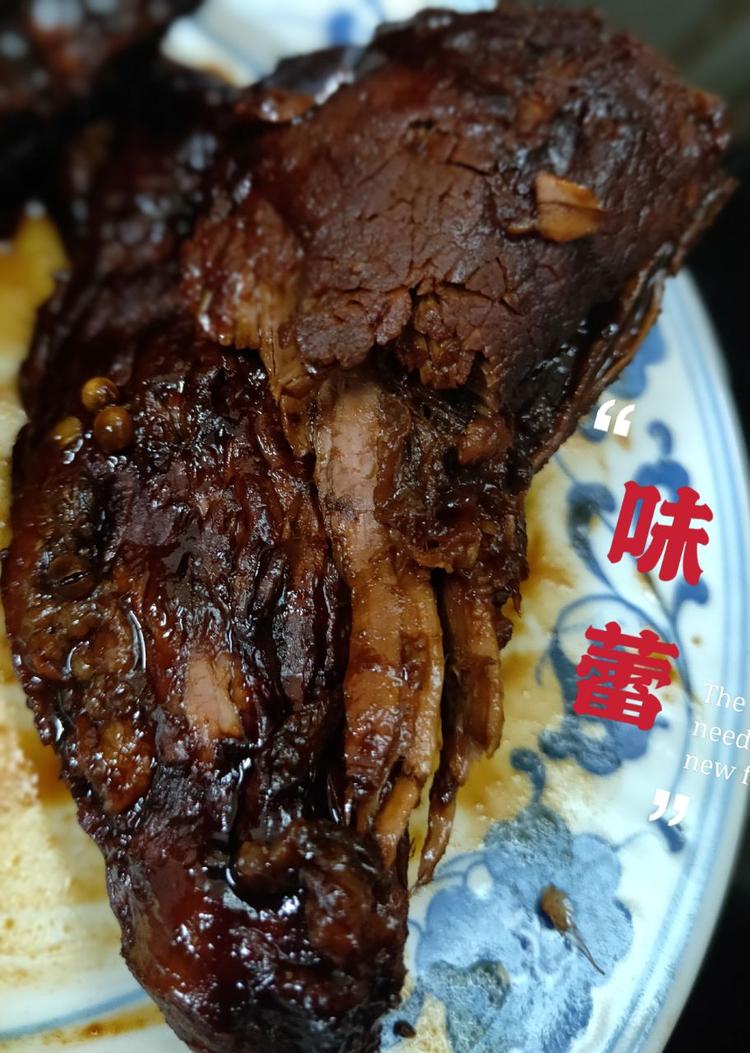 用砂锅做的卤牛肉,今天早上给儿子做了牛肉粉丝煲