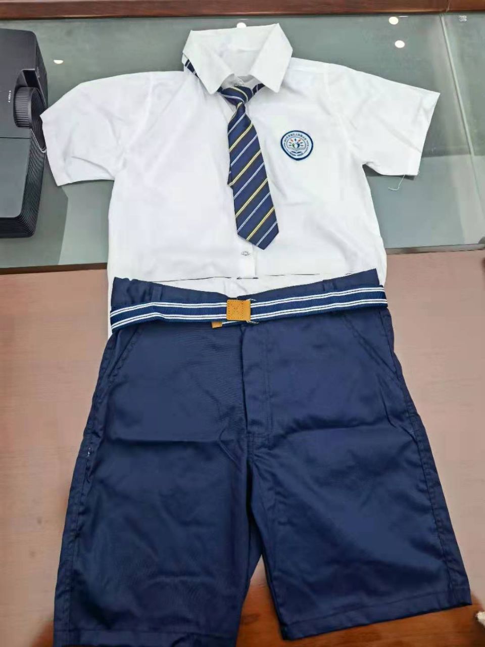 池州市人民路小学夏季校服