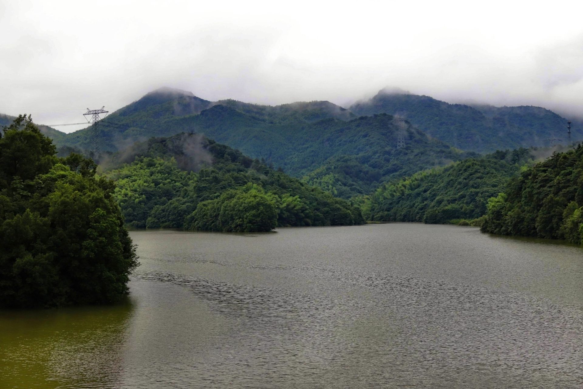 八一水库景区图片