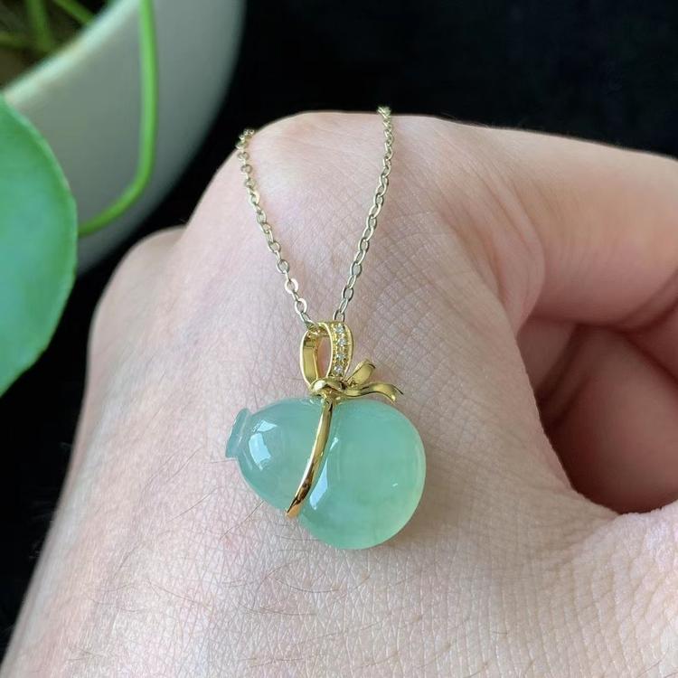 葫芦项链,玉器,玉吊坠,天然翡翠