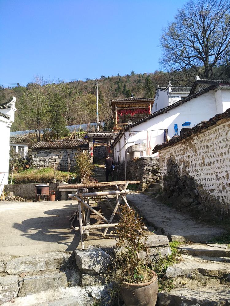 石台七井山画坑一日游,一路上山路18弯,风景优美
